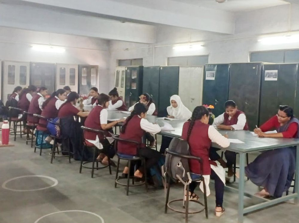 Certificate distribution ceremony